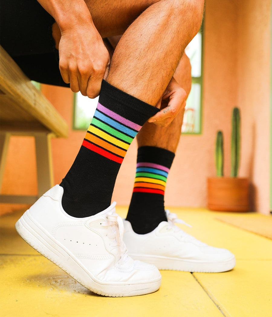 Men's Black Rainbow Socks (Fits Sizes 8-11M)