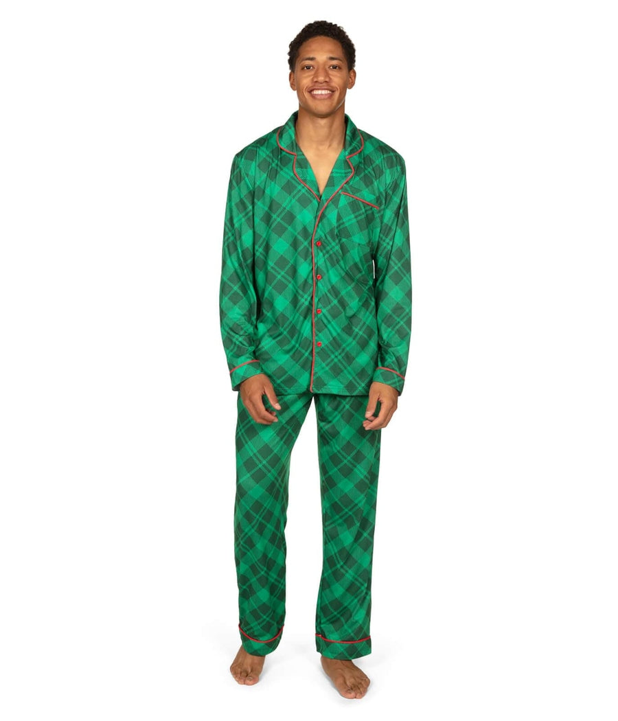 Green Plaid Pajama Set: Men's Christmas Outfits