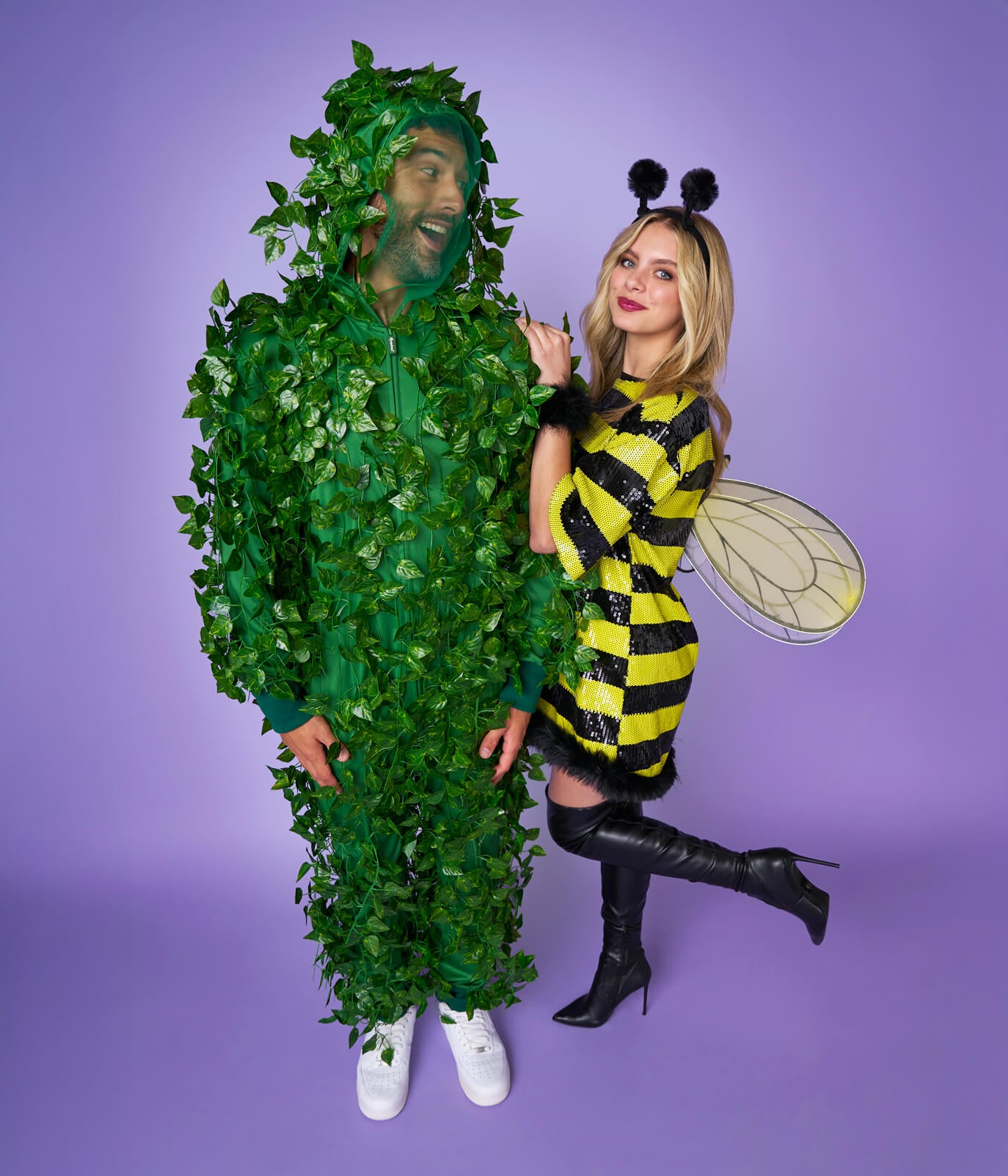 Bush and Bee Couples Costumes Image 2