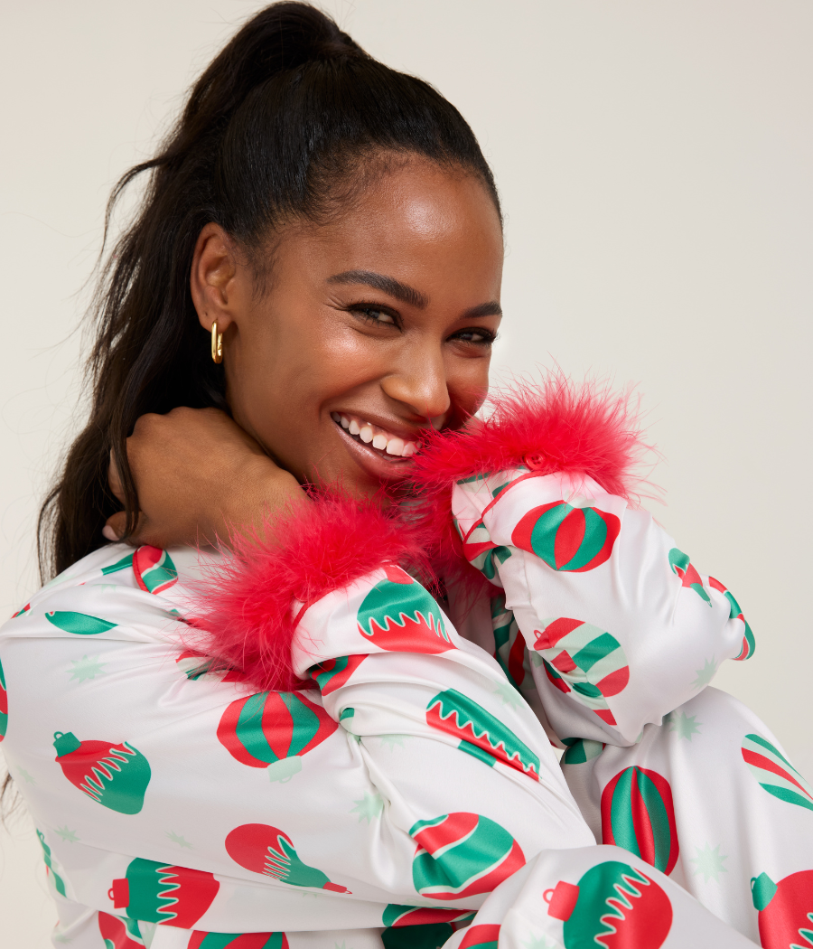 Women's Elegant Ornaments Satin Feather Pajama Set