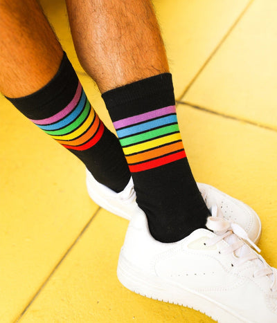 Men's Black Rainbow Socks (Fits Sizes 8-11M) Image 4