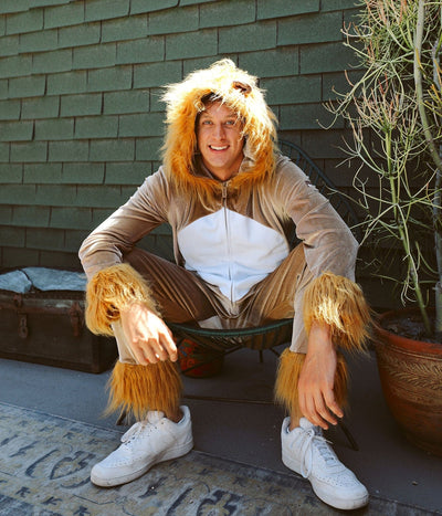 Men's Lion Costume Image 5